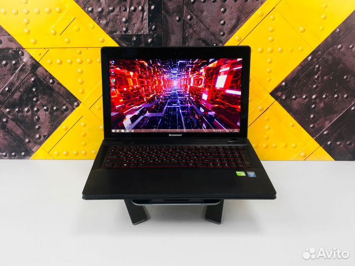 Мощный ноутбук Lenovo SSD + GeForce