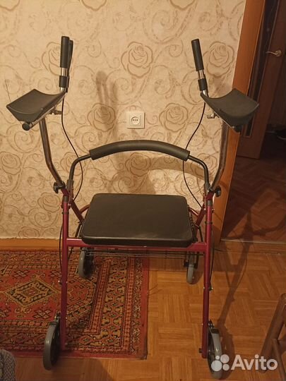 Ходунки для инвалидов