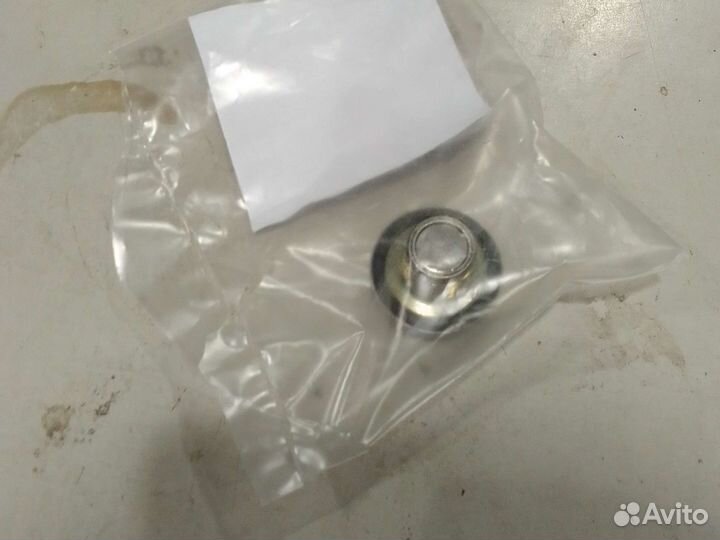 Пробка сливная масляного поддона с магнитом 2.8