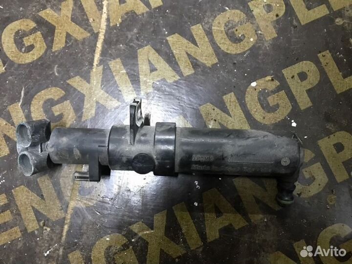 Форсунка омывателя фар левая Mercedes S-Class W221