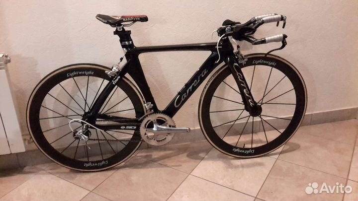 Велосипед для триатлона и шоссейных гонок