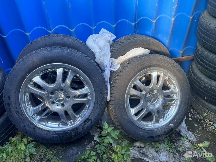 Диски r17 на mercedes 5 112 с зимней резиной