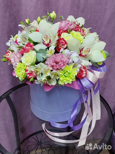 Цветы В коробкахкрасивые букеты.доставка уренгой