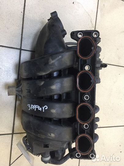 Коллектор впускной Opel Zafira B Z18XER