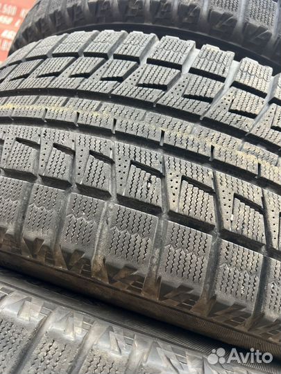 Bridgestone Blizzak RFT 255/50 R19