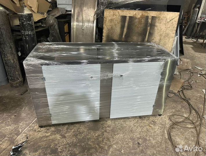 Стол из нержавеющей стали для кафе ресторана