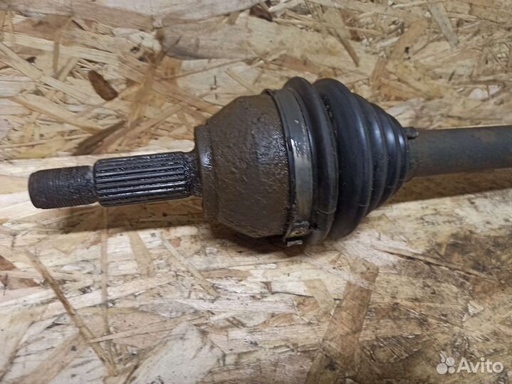 Привод левый Ford Focus 1