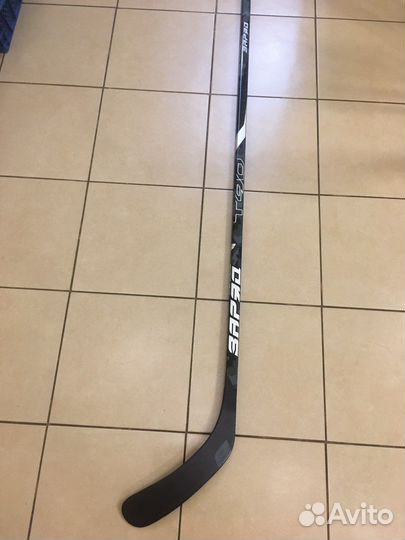 Клюшка хоккейная