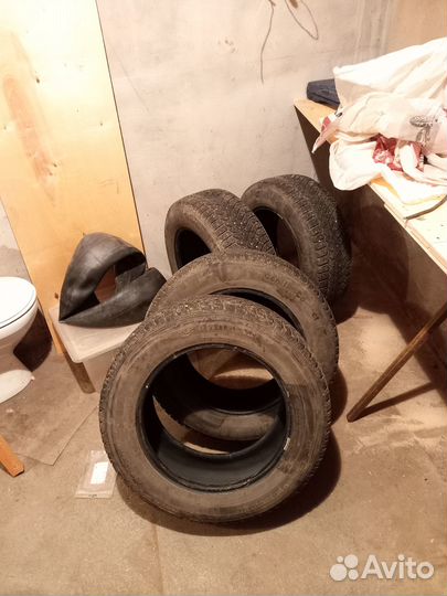 Continental ContiIceContact 225/65 R17