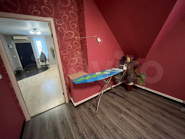 Комната 50 м², 2/2 эт.