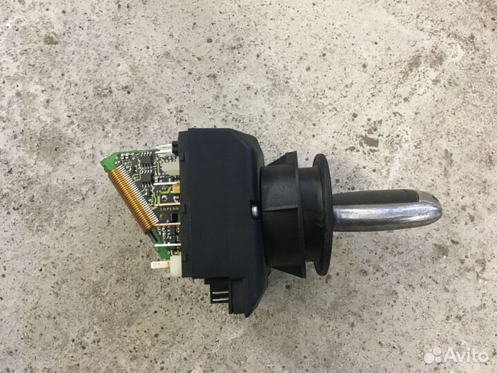 Замок зажигания Mercedes W210 (3982)