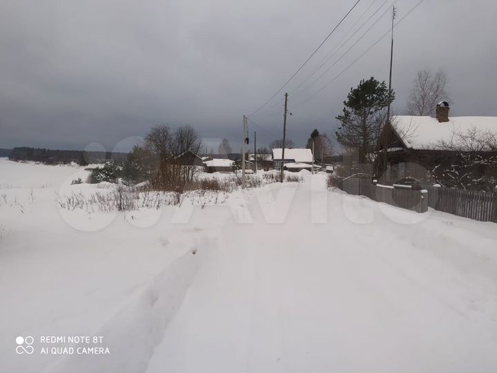 Дом 16 м² на участке 9 сот.