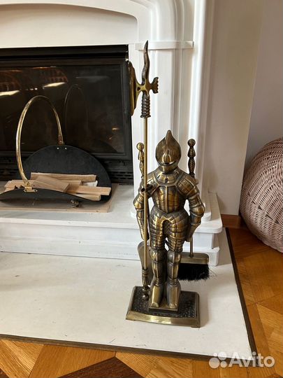 Рыцарь каминный