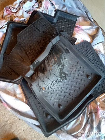 Резиновые коврики для chevrolet