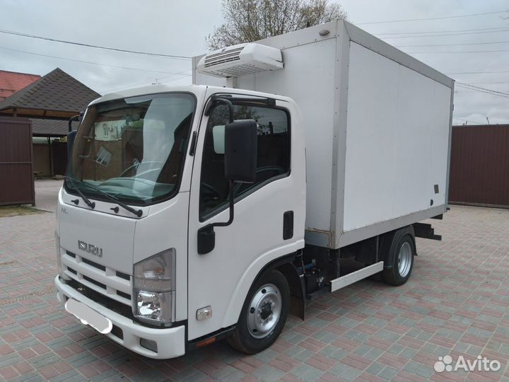 Isuzu NLR, 2013