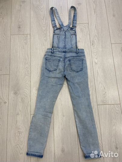 Комбинезон женский 34 р-р