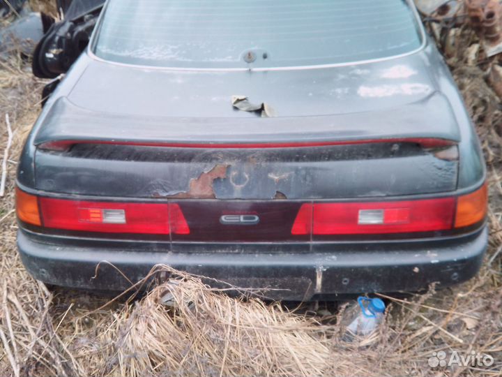 Стоп сигналы Тойота Карина ед