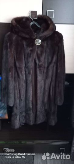 Шуба женская натуральная 44 46