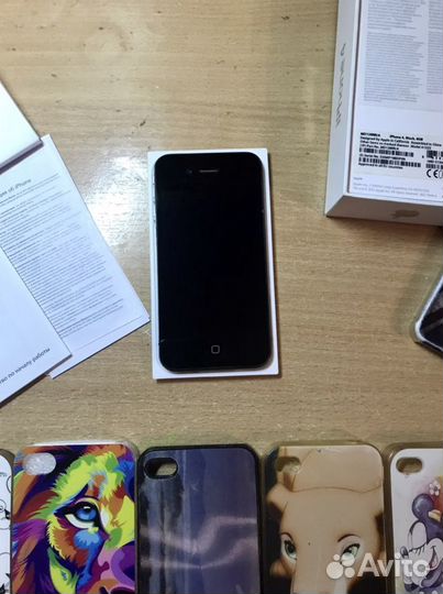 iPhone 4, 8 ГБ