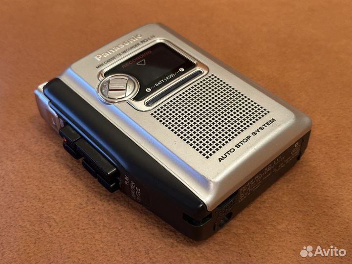 Кассетный плеер (диктофон) Panasonic RQ-L11