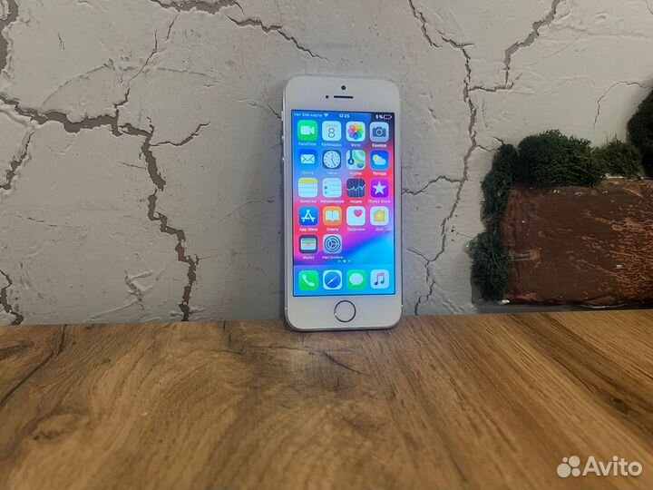 iPhone 5S, 16 ГБ