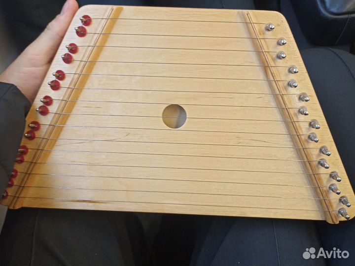 Деревянные гусли