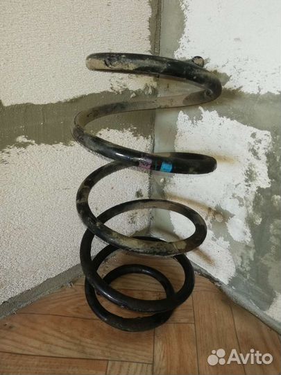 Пружина передняя на кашкай