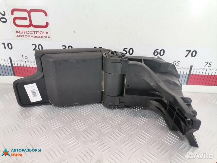 Подлокотник BMW 3 E46 2003 51168213632