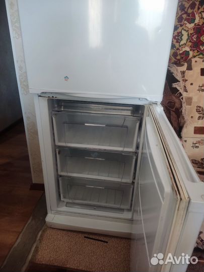 Холодильник бу