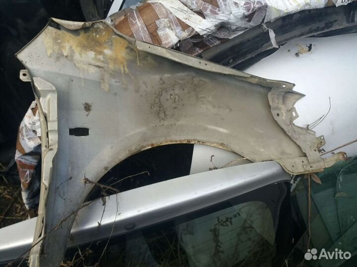 Крыло левое nissan primera p12 седан