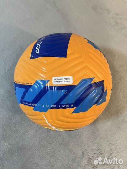 Футбольный мяч nike flight
