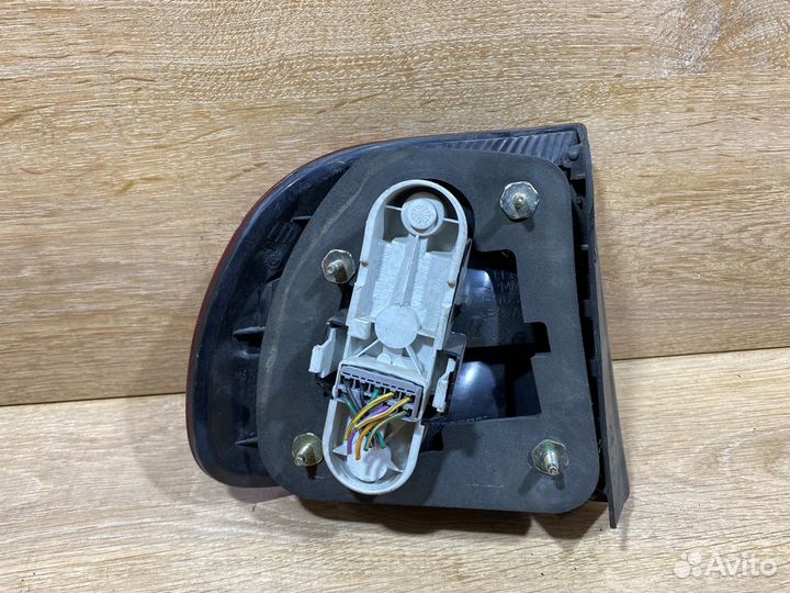 Фонарь задний правый Volvo V40 Арт. 110224