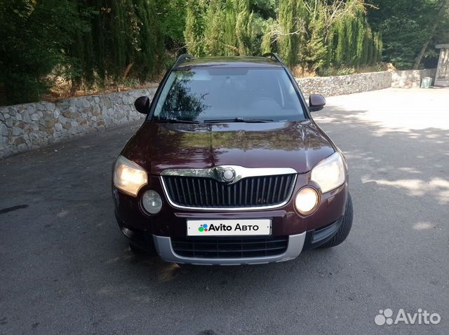 Skoda Yeti 1.2 AMT, 2010, 300 000 км с пробегом, цена 650000 руб.