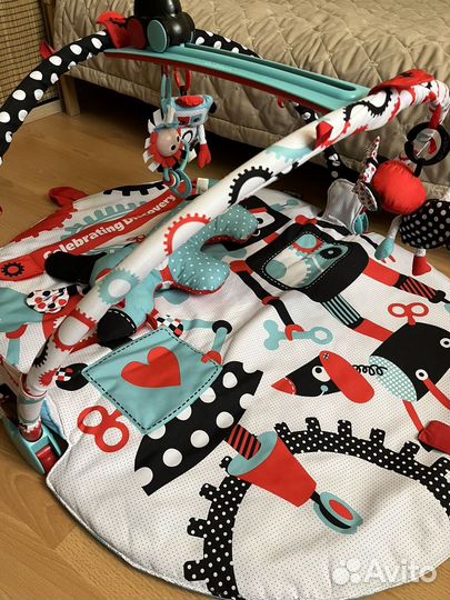 Развивающий коврик yookidoo