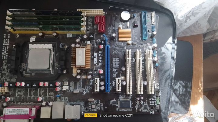 Asus M4A78 4DDR2