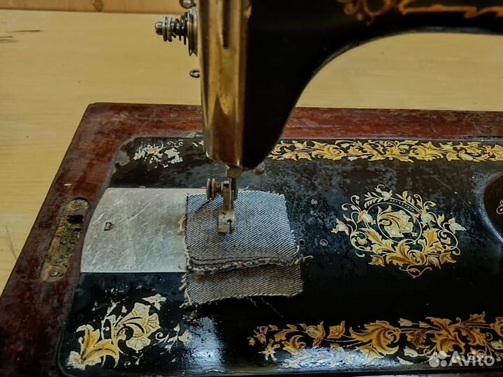 Швейная машинка