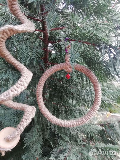 Игрушки для попугаев