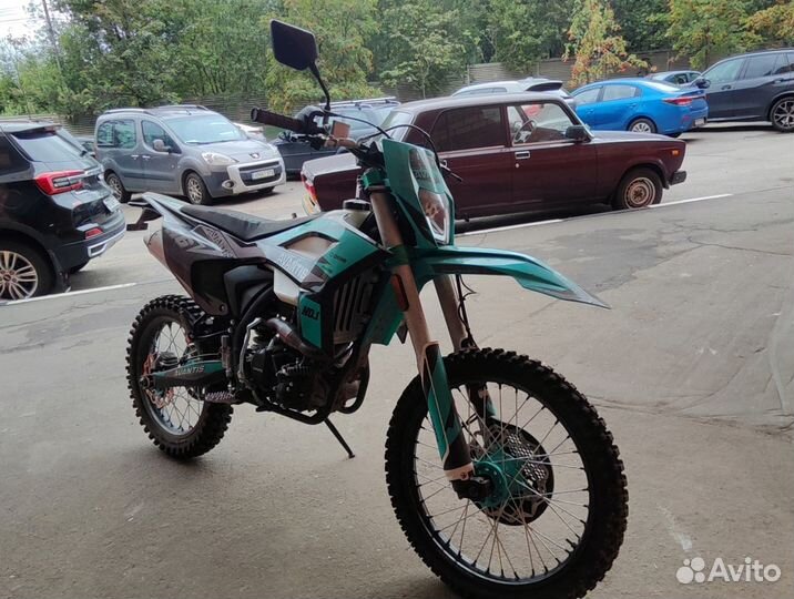Эндуро мотоцикл Avantis a6 lux 300cc