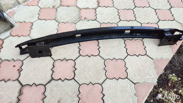 Усилитель заднего бампера Volkswagen caddy