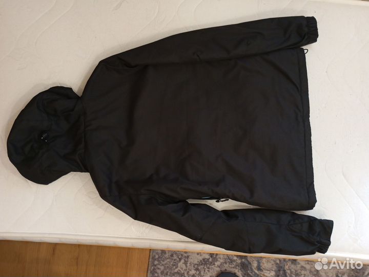 Куртка ветровка спортивная женская 42 размер