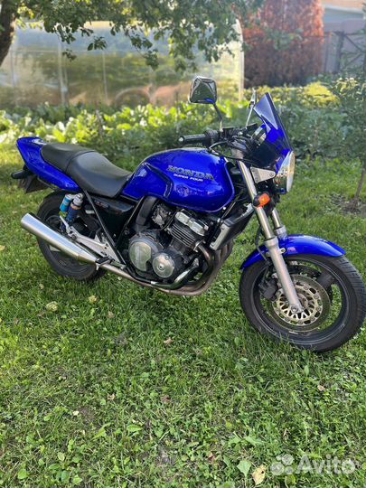 Honda cb 400