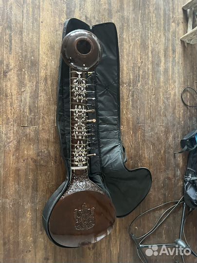 Индийский Сурбахар басовый ситар