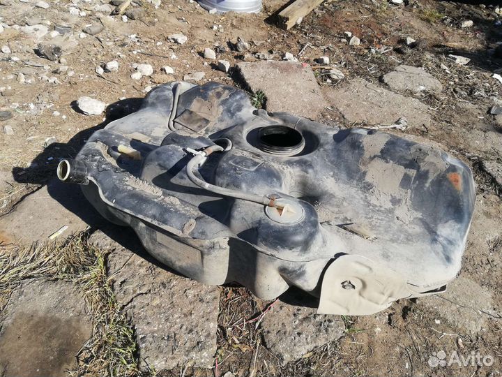 Бензобак Ниссан Премьера Комфорт Р11