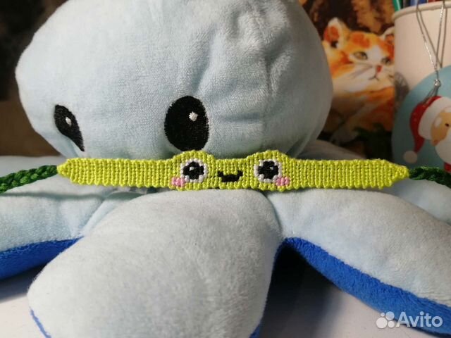 Фенечки и брелки ручной работы