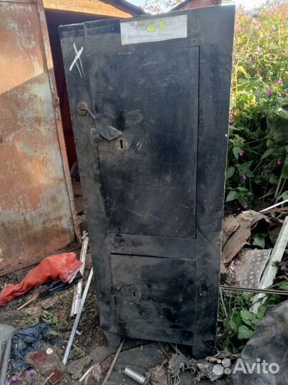 Оружейный сейф бу