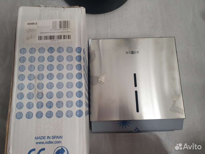 Диспенсер для бумаги Nofer