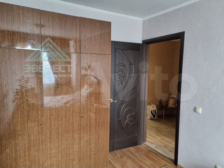 3-к. квартира, 61 м², 5/5 эт.