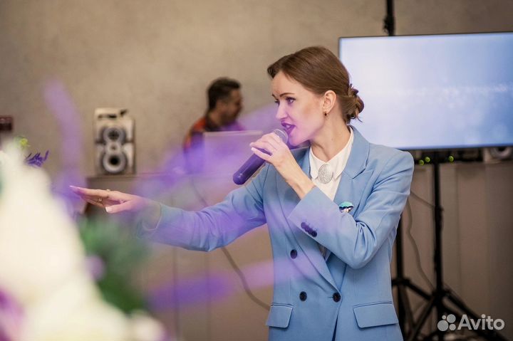 Ведущий на свадьбу