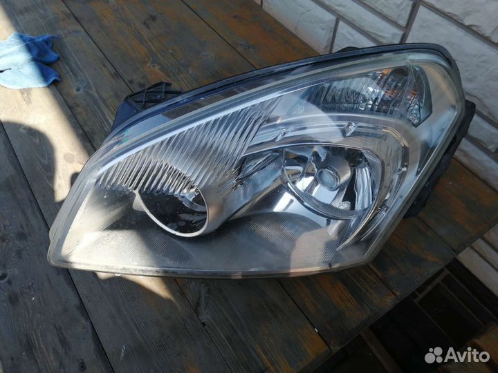 Фара левая Nissan qashqai ксенон оригинал