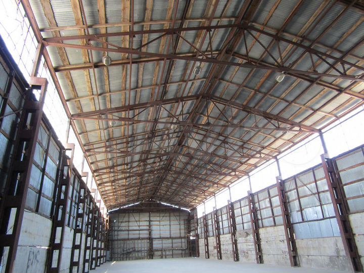 Склад, 1100 м²